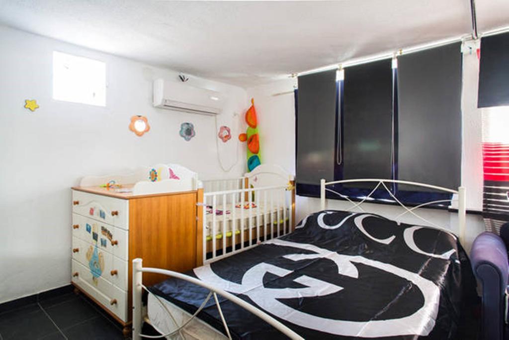 Wavedance Accommodation Salamina Esterno foto