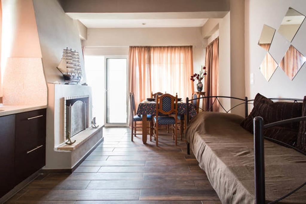 Wavedance Accommodation Salamina Esterno foto