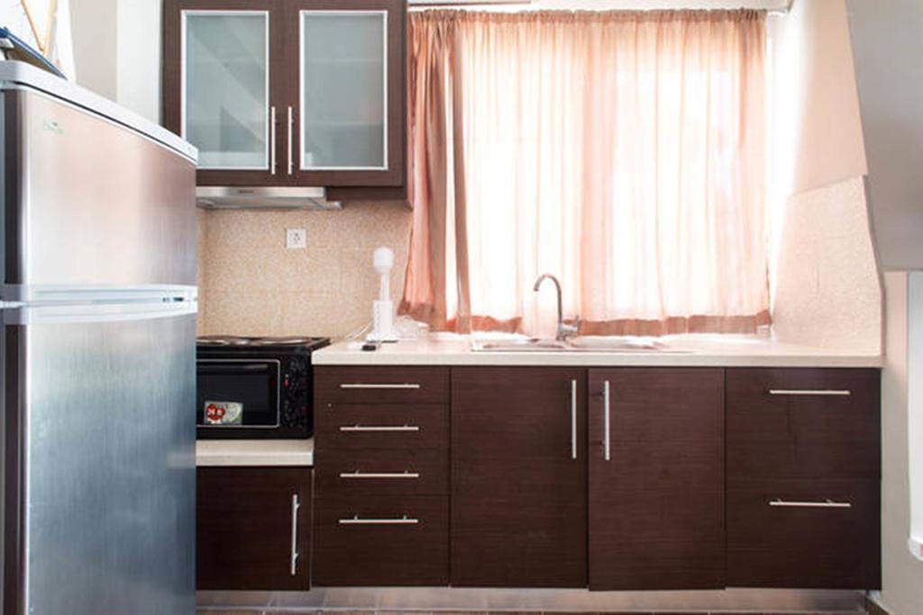 Wavedance Accommodation Salamina Esterno foto