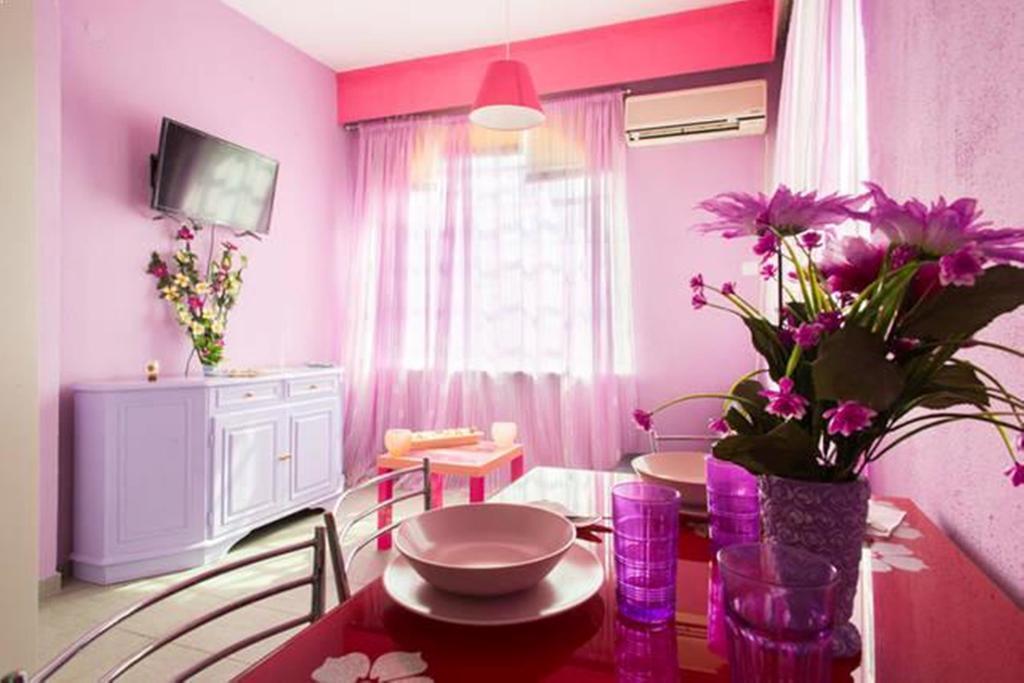 Wavedance Accommodation Salamina Esterno foto