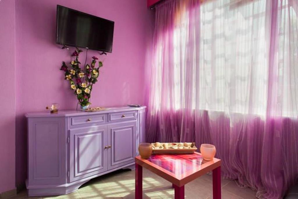 Wavedance Accommodation Salamina Esterno foto