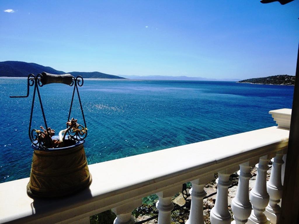Wavedance Accommodation Salamina Esterno foto