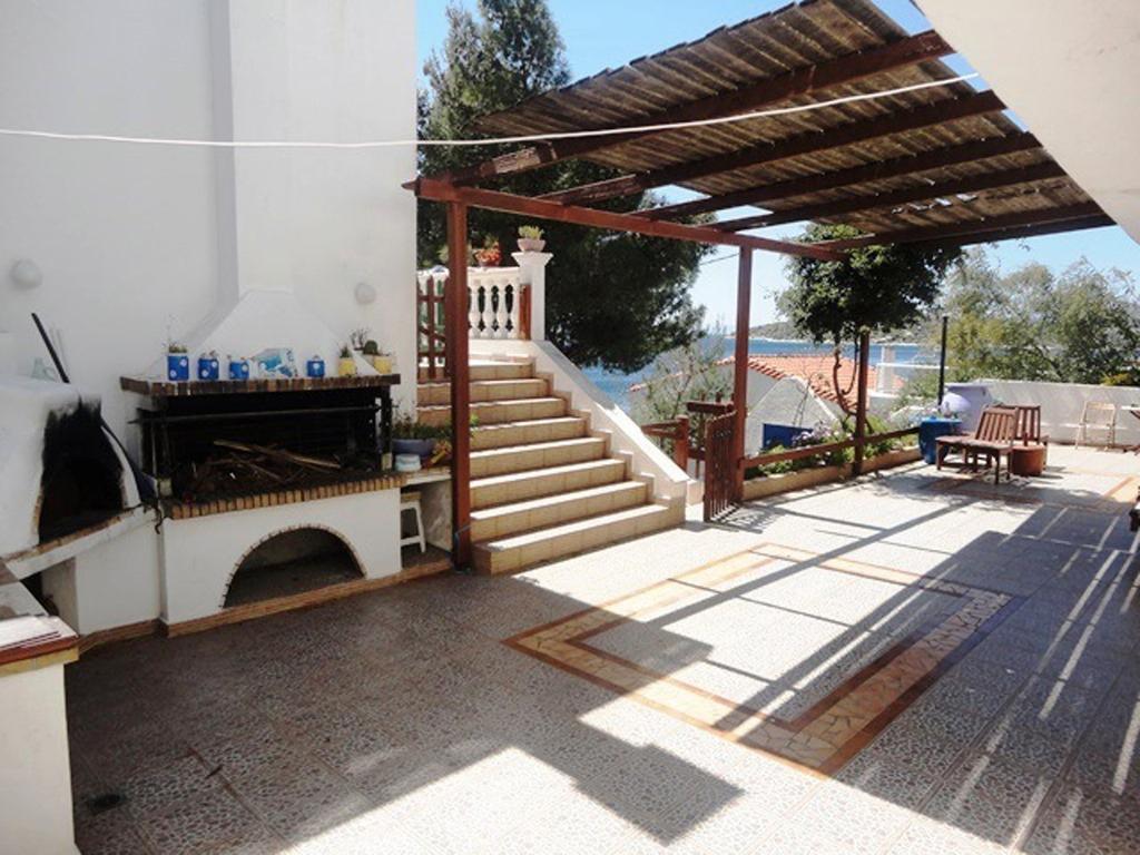 Wavedance Accommodation Salamina Esterno foto